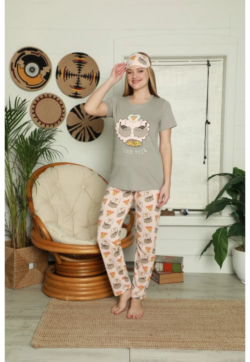 Pijama Dama din Bumbac – Set cu Tricou „I Love Pizza” și Pantaloni Lungi, Masca de Dormit, gri - 1