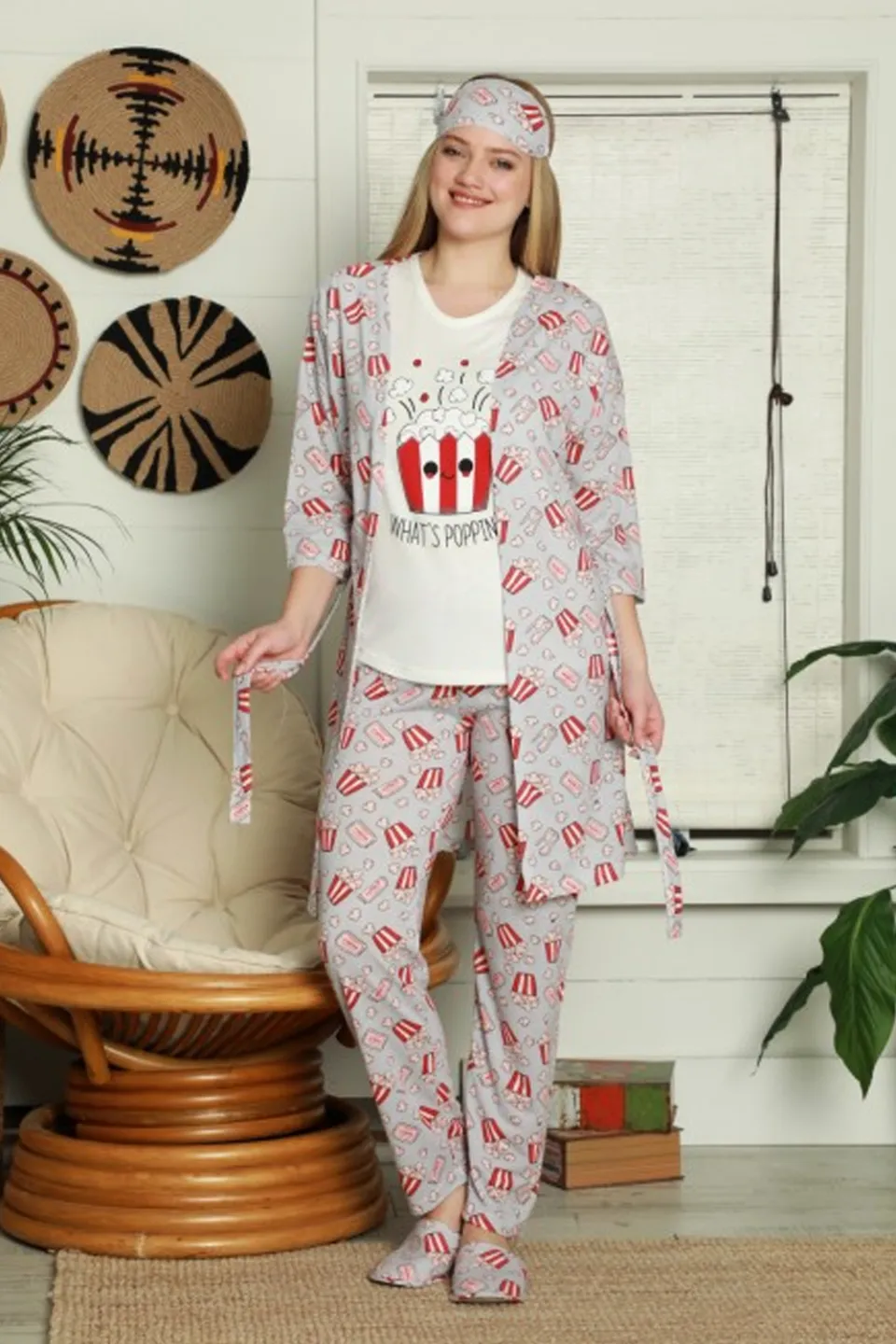 Pijama damă din bumbac, trei piese, cu papuci de casă și mască de dormit - 2