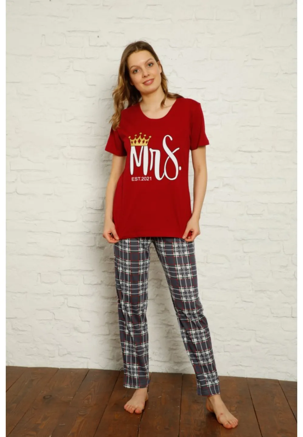 Pijama dama din bumbac, tricou cu imprimeu ,,Mrs'' și pantaloni lungi asortați - 1