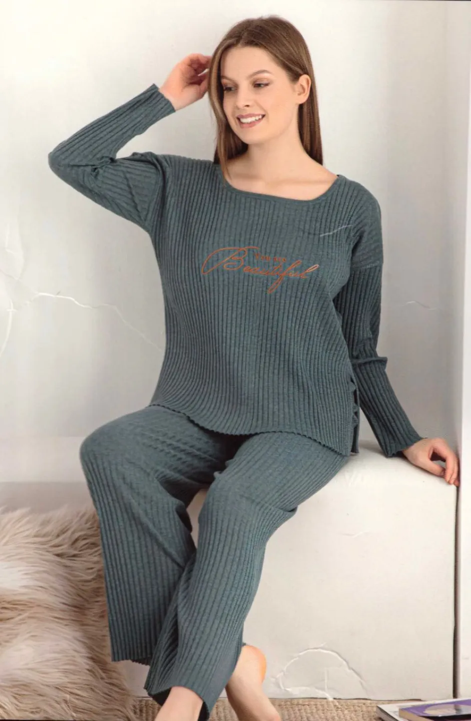 Pijama damă, mânecă lungă și pantaloni lungi cu imprimeu Beautiful - 1