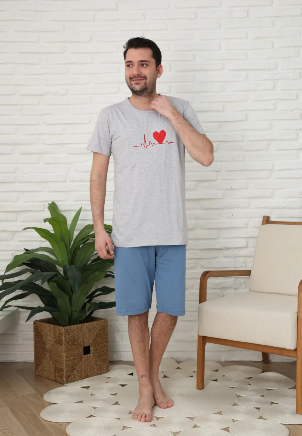 Pijama familie-bărbați, bumbac, mânecă scurtă și pantaloni 3/4 , culoare gri - 1