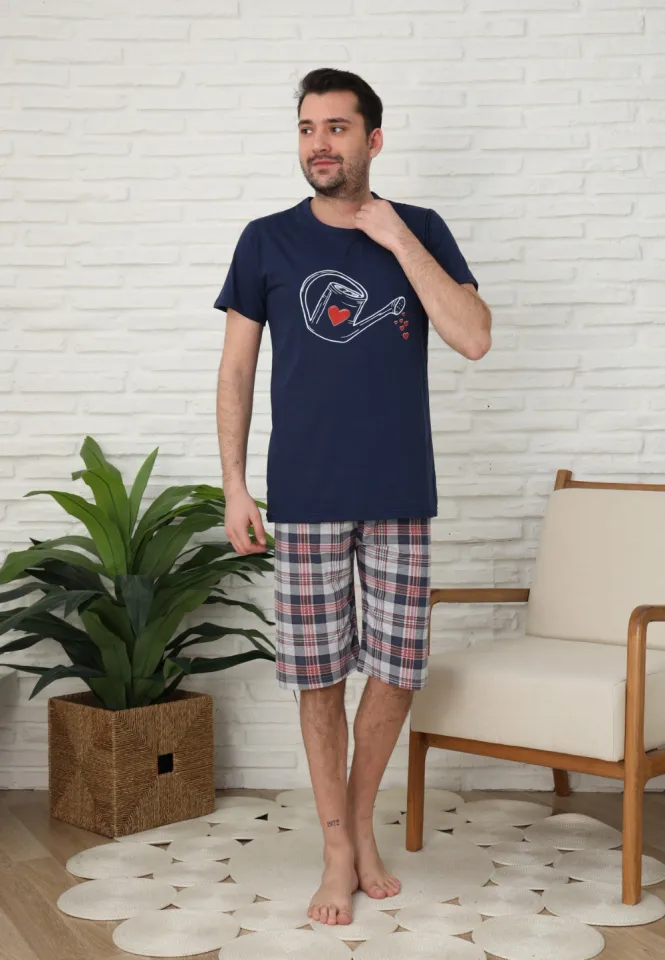 Pijama familie-bărbați, bumbac, mânecă scurtă și pantaloni 3/4 , culoare bleumarin, imprimeu stropitoare