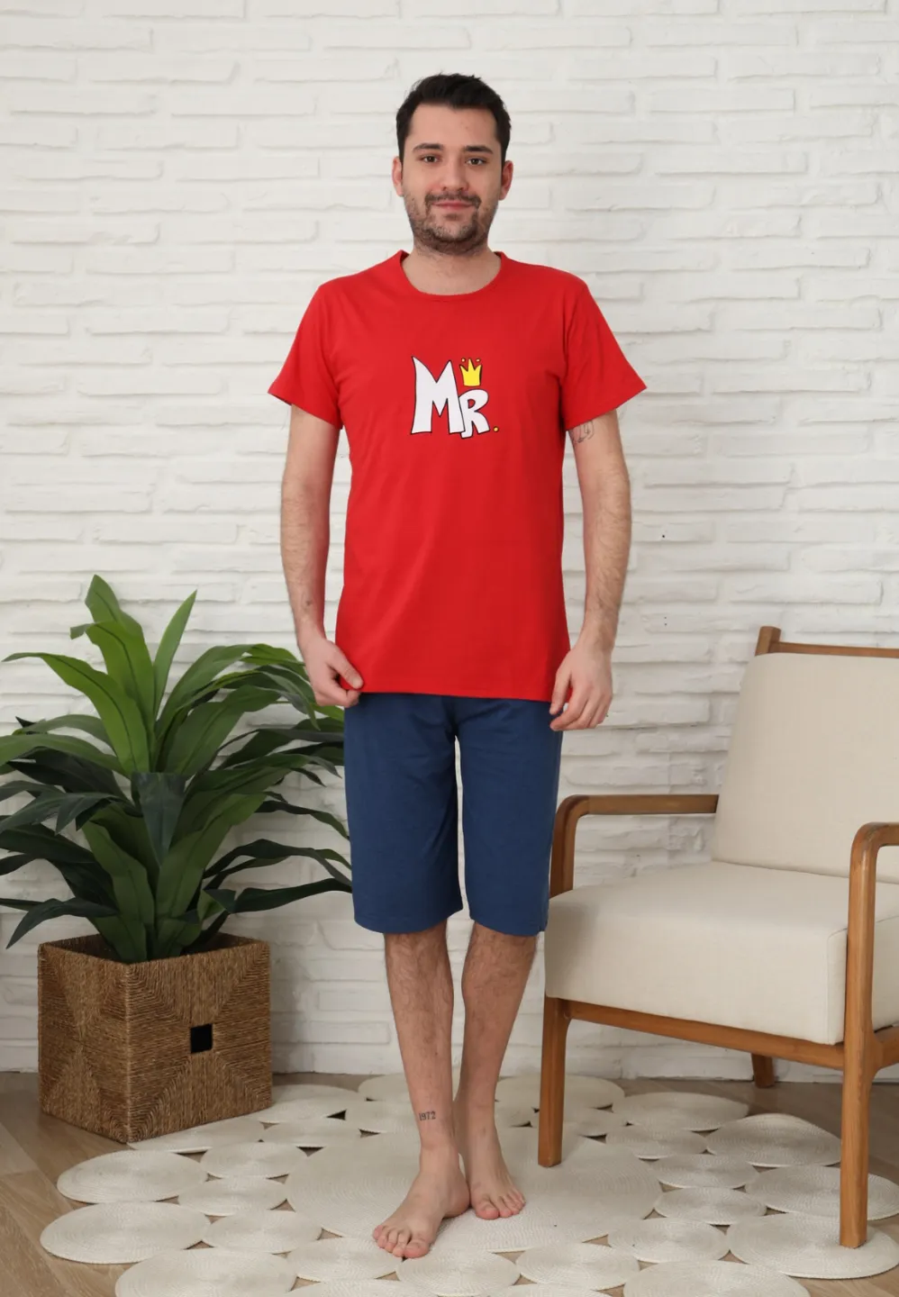 Pijama familie-bărbați, bumbac, mânecă scurtă și pantaloni 3/4 , culoare rosu - 1