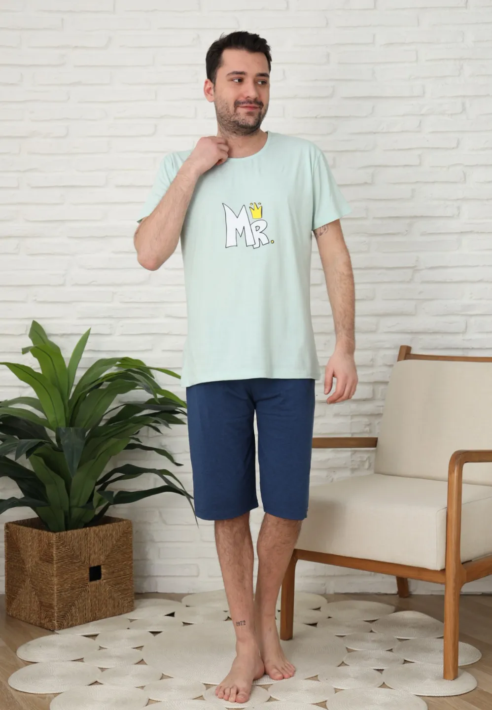 Pijama familie-bărbați, bumbac, mânecă scurtă și pantaloni 3/4 , culoare verde, imrpimeu MR - 3