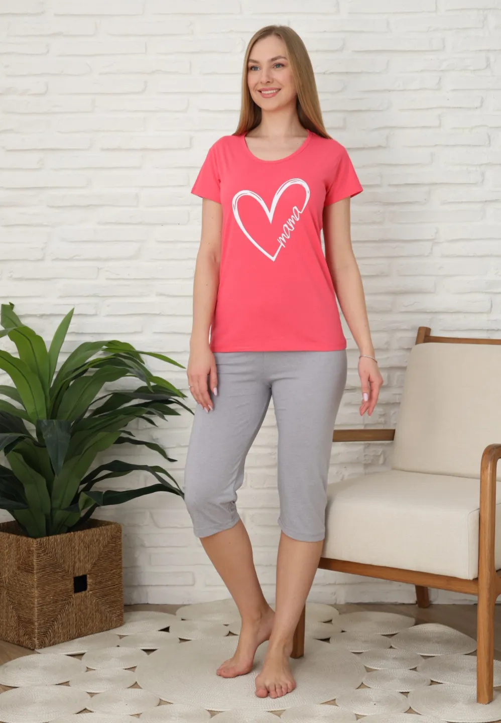 Pijama familie-damă, bumbac, mânecă scurtă și pantaloni 3/4, culoare roz, imprimeu inima - 2