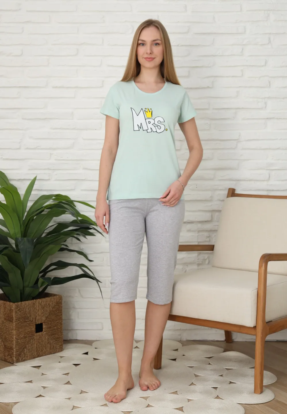Pijama familie-damă, bumbac, mânecă scurtă și pantaloni 3/4, culoare verde, imprimeu MRS - 3