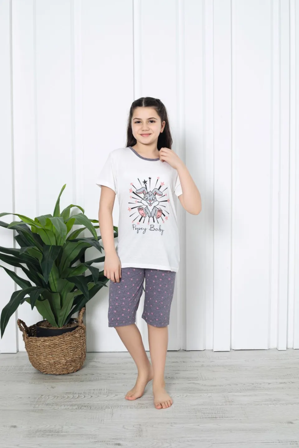 Pijama fetițe cu mânecă scurtă și pantalon 3/4, imprimeu Baby, alb - 1