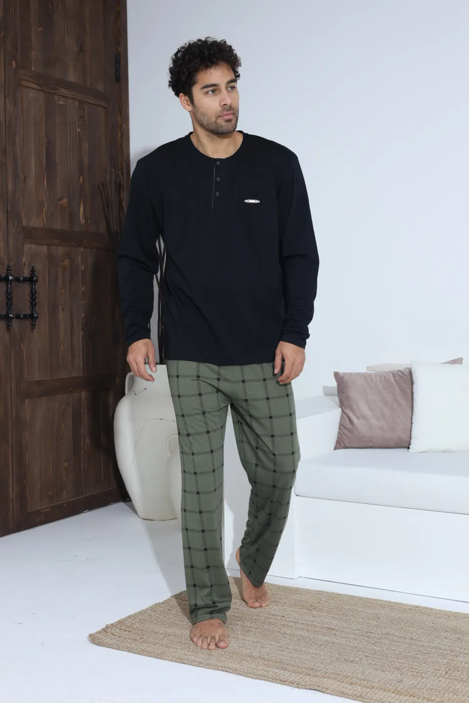 Pijamale bărbați verde inchis – bluză cu nasturi și detaliu metalic, pantaloni lungi în carouri, 100% bumbac - 6