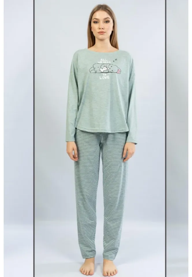 Pijamale damă cu mânecă lungă și pantaloni lungi, imprimeu All We Need Is Love