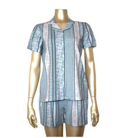 Pijamale damă cu mânecă scurtă si nasturi,  pantaloni scurți, imprimeu floral cu dungi, blue