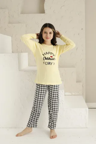 Pijama Fete Happy Children Day, Galben cu Mâneca Lungă