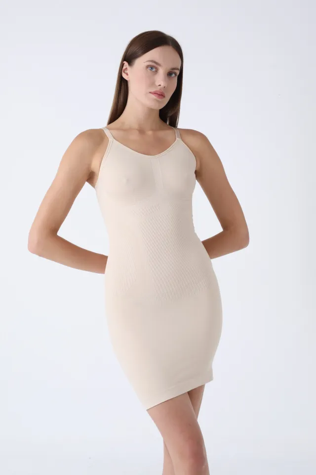 Rochie corset cu bretele reglabile și bandă din silicon – bej