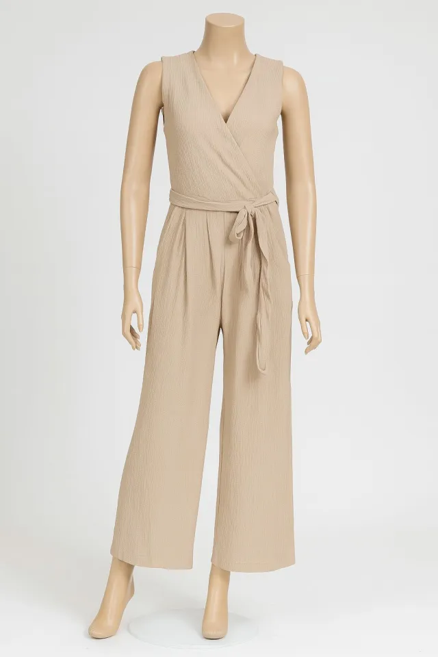 Salopetă damă creponată,  maiou si pantaloni lungi evazați, crem