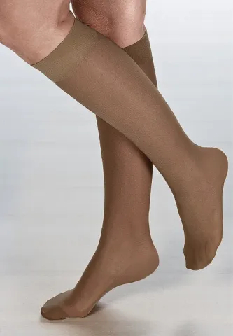 Șosete dama Penti Micro 40 DEN, sub genunchi- semi-opace și mate, cacao
