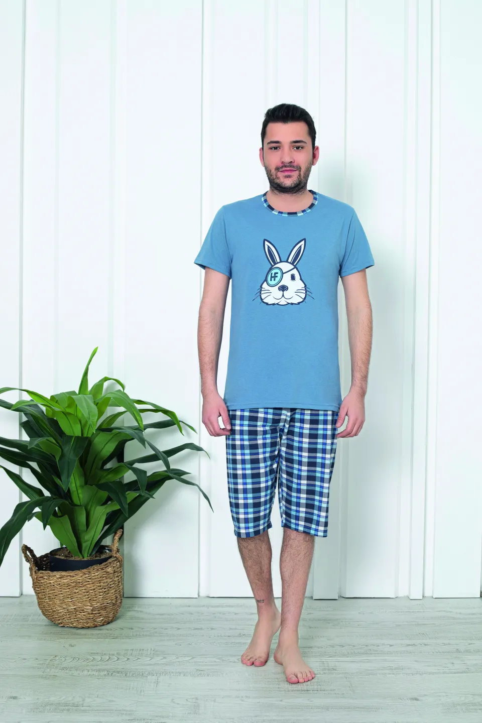 Pijama bărbat din bumbac, mânecă scurtă și pantaloni 3/4, imprimeu iepure pirat, albastru - 1