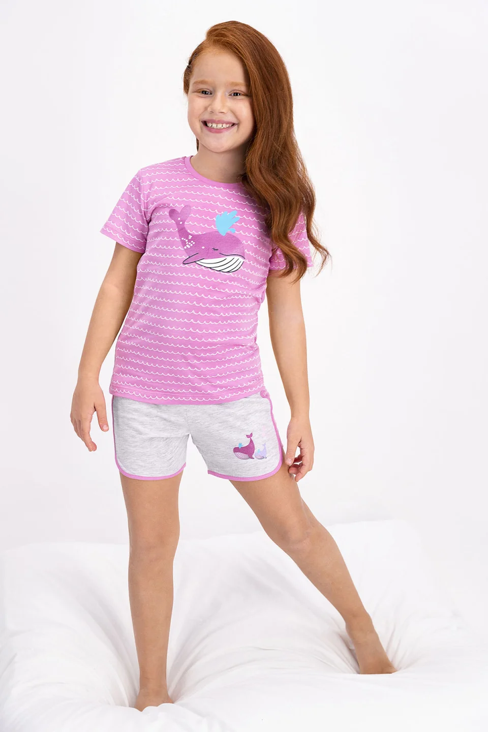 Pijama fetițe cu tricou și pantaloni scurți, imprimeu balenă, Roz
