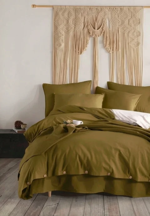 Set Lenjerie de Pat Dublu cu Nasturi din Lemn – Galben muștar