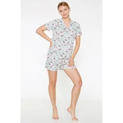 Pijama Dama din Viscoză – Bluza cu Mâneci Scurte și Pantaloni Scurți cu Elastic în Talie, Imprimeu Floral