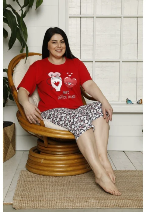 Pijama dama din bumbac cu imprimeu ,,More Coffee, Please'', tricou si pantaloni 3/4, rosu