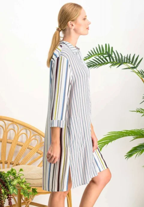 Rochie damă până la genunchi cu guler clasic și mânecă 3/4, model în dungi multicolore